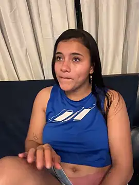 Snapshot of Tasha_and_Karl chatting on 09-20-25, 03:29 Tasha and Karl online show from 09-20-25, 03:29