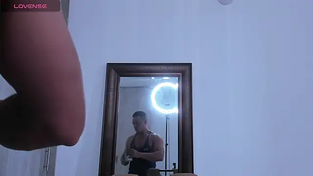 KingLevi01 online show from 10-19-25, 05:57