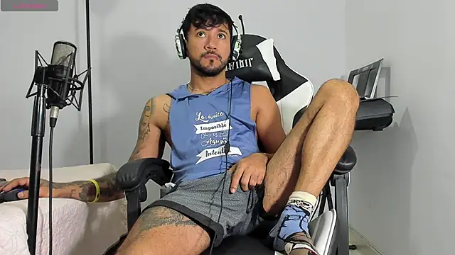 dereck karter online show from 12-18-24, 02:38