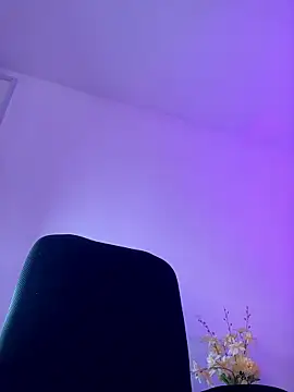 Charlottediolet online show from 01-13-26, 01:38