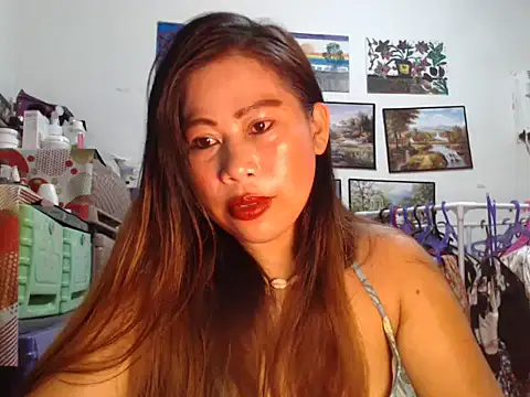 Snapshot of filipina_beauty chatting on 10-27-25, 06:12 filipina beauty online show from 10-27-25, 06:12