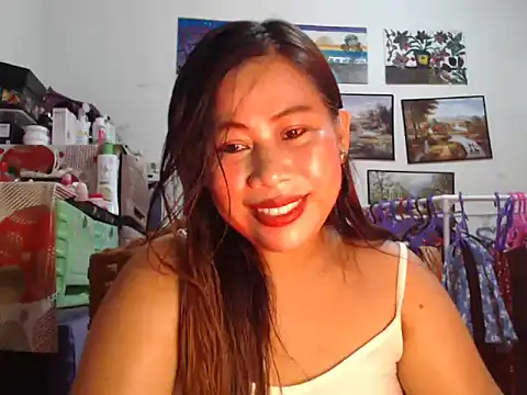 Snapshot of filipina_beauty chatting on 11-15-25, 02:46 filipina beauty online show from 11-15-25, 02:46
