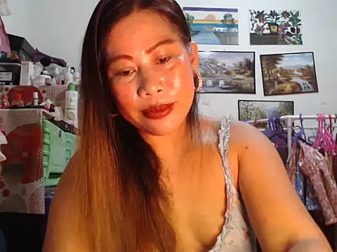 Snapshot of filipina_beauty chatting on 11-20-25, 06:18 filipina beauty online show from 11-20-25, 06:18