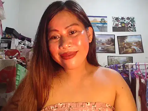 Snapshot of filipina_beauty chatting on 12-05-25, 06:00 filipina beauty online show from 12-05-25, 06:00