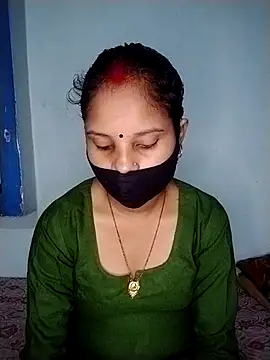 Snapshot of Komal-Rajput chatting on 10-31-25, 06:14 Komal-Rajput online show from 10-31-25, 06:14