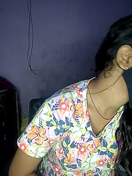 Snapshot of Komal-Rajput chatting on 11-29-25, 11:30 Komal-Rajput online show from 11-29-25, 11:30