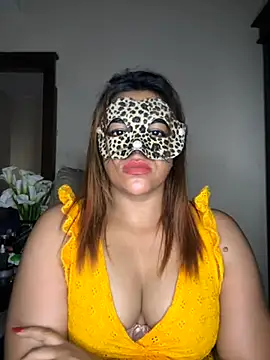 Snapshot of SLNatasha chatting on 10-29-25, 07:21 SLNatasha online show from 10-29-25, 07:21