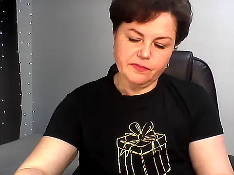 Snapshot of EllaLove2277 chatting on 01-05-26, 06:22 EllaLove2277 online show from 01-05-26, 06:22