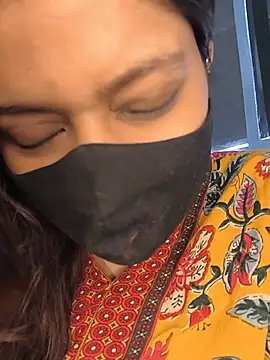 SpicykhalifaX online show from 05-18-26, 05:46