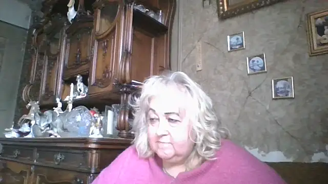 Snapshot of Lala-Love56 chatting on 04-19-26, 03:55 Lala-Love56 online show from 04-19-26, 03:55