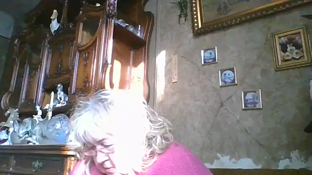 Snapshot of Lala-Love56 chatting on 04-28-26, 05:01 Lala-Love56 online show from 04-28-26, 05:01