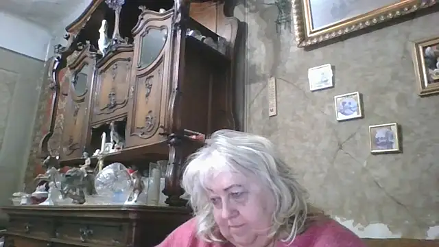 Snapshot of Lala-Love56 chatting on 04-30-26, 08:57 Lala-Love56 online show from 04-30-26, 08:57