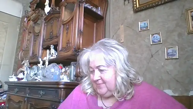 Snapshot of Lala-Love56 chatting on 05-24-26, 02:44 Lala-Love56 online show from 05-24-26, 02:44