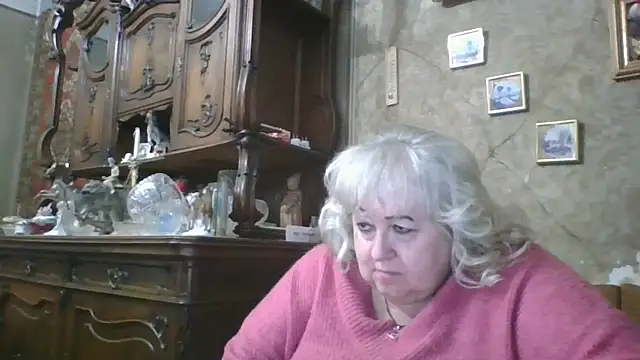 Snapshot of Lala-Love56 chatting on 05-25-26, 06:14 Lala-Love56 online show from 05-25-26, 06:14