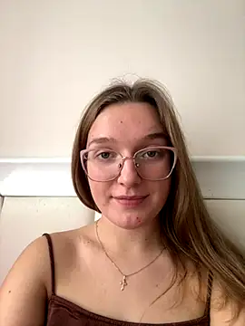 Snapshot of Bellatrisssaa chatting on 11-23-25, 10:26 Bellatrisssaa online show from 11-23-25, 10:26