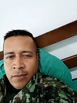 Snapshot of alejos81 chatting on 11-09-25, 06:50 alejos81 online show from 11-09-25, 06:50