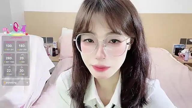 Snapshot of yuanbao_a chatting on 10-07-25, 10:12 yuanbao a online show from 10-07-25, 10:12