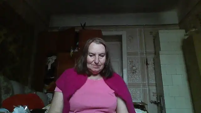 AnnaLive570 online show from 11-28-25, 12:19