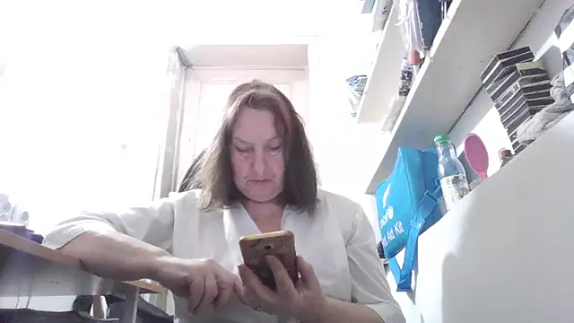 Snapshot of AnnaLive570 chatting on 01-09-26, 05:43 AnnaLive570 online show from 01-09-26, 05:43