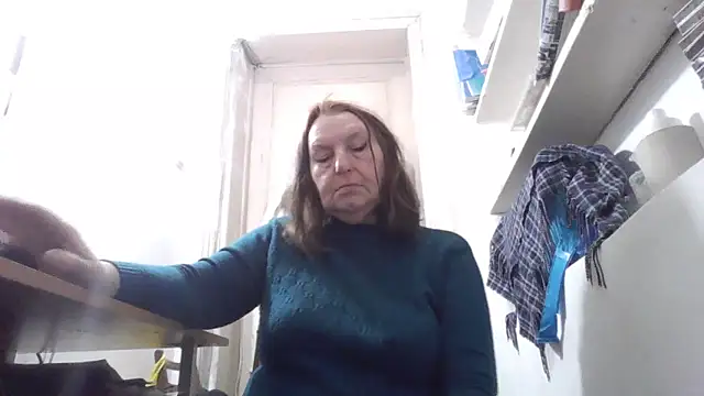 Snapshot of AnnaLive570 chatting on 02-19-26, 06:31 AnnaLive570 online show from 02-19-26, 06:31