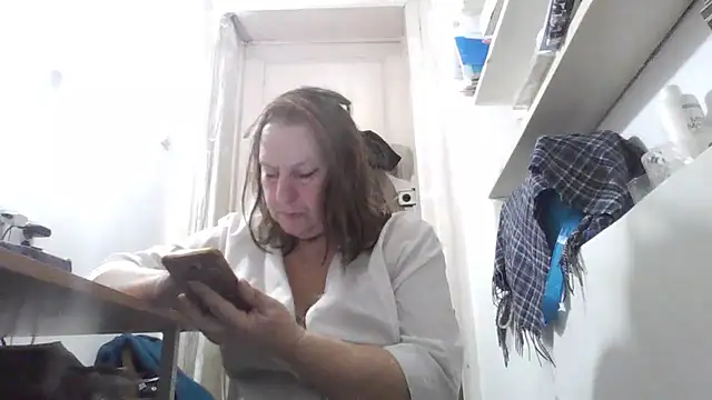 Snapshot of AnnaLive570 chatting on 02-22-26, 06:57 AnnaLive570 online show from 02-22-26, 06:57