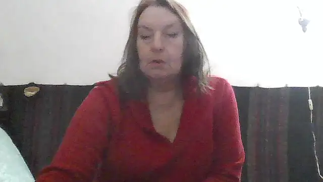 Snapshot of AnnaLive570 chatting on 03-17-26, 05:27 AnnaLive570 online show from 03-17-26, 05:27