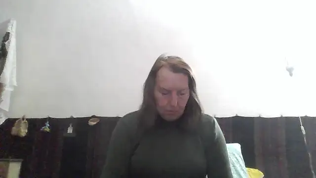 Snapshot of AnnaLive570 chatting on 03-21-26, 01:32 AnnaLive570 online show from 03-21-26, 01:32