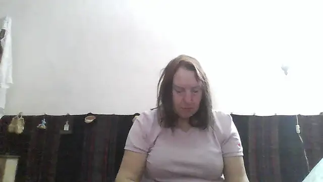 Snapshot of AnnaLive570 chatting on 03-25-26, 02:17 AnnaLive570 online show from 03-25-26, 02:17