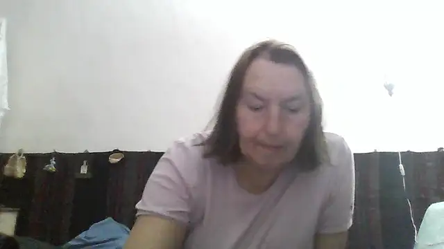 Snapshot of AnnaLive570 chatting on 03-29-26, 01:27 AnnaLive570 online show from 03-29-26, 01:27