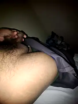 Snapshot of TrickingTroll chatting on 11-24-25, 11:04 TrickingTroll online show from 11-24-25, 11:04