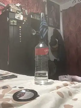 elpeluchenegroxxx3 online show from 04-18-26, 07:58