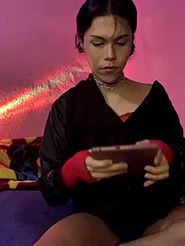 Snapshot of Alen_fem chatting on 09-10-25, 10:54 Alen fem online show from 09-10-25, 10:54