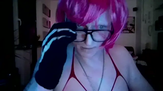 hellgirl1980 online show from 04-01-26, 09:34