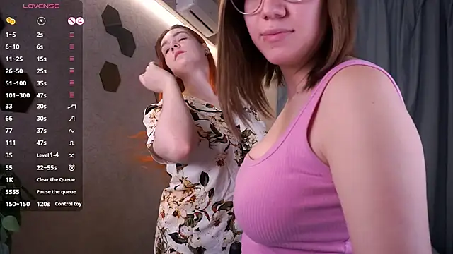 MaymeDeuel online show from 09-18-25, 05:31