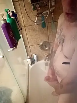 Snapshot of Gain2in1 chatting on 11-10-25, 11:26 Gain2in1 online show from 11-10-25, 11:26