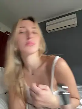 Sashailardi online show from 02-12-26, 08:04