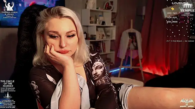 Snapshot of Wounded_Goddess_ chatting on 12-13-25, 07:53 Wounded Goddess online show from 12-13-25, 07:53