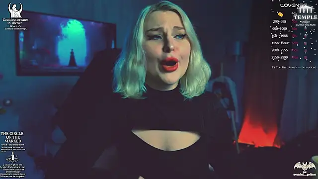 Snapshot of Wounded_Goddess_ chatting on 12-19-25, 05:25 Wounded Goddess online show from 12-19-25, 05:25