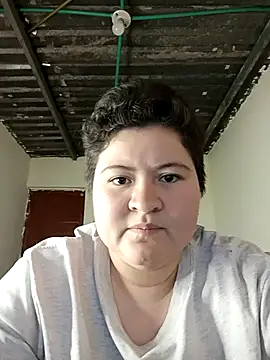 Noha Whiitee online show from 12-19-25, 09:33