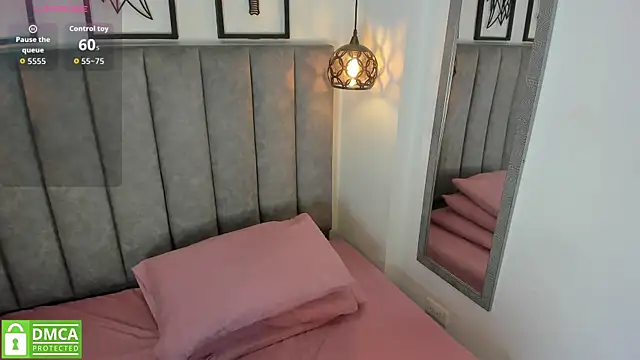 Snapshot of Katrina_Burns chatting on 01-15-26, 07:17 Katrina Burns online show from 01-15-26, 07:17