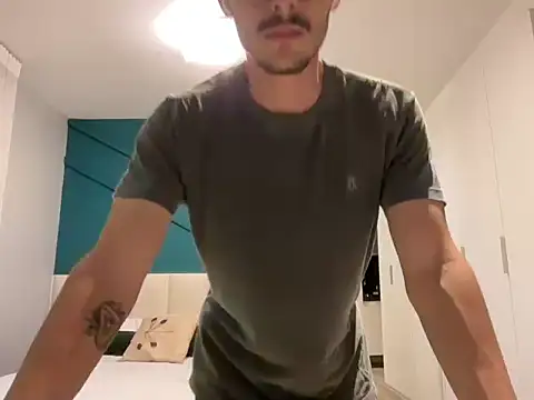 Snapshot of gabemodel chatting on 09-12-25, 01:38 gabemodel online show from 09-12-25, 01:38