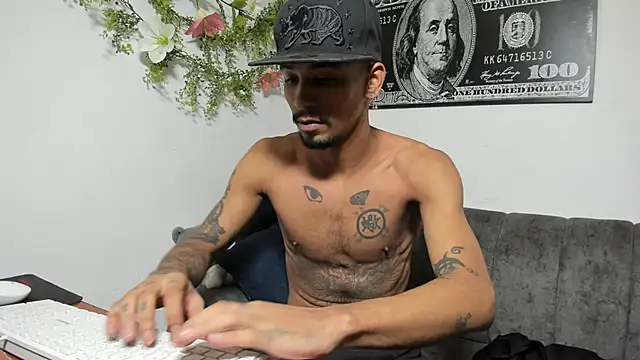 carl jhonson821 online show from 11-08-25, 12:27