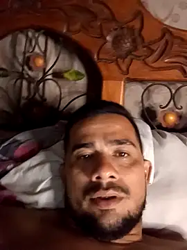 yeffito1 online show from 10-16-25, 03:07