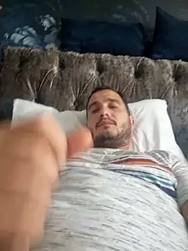 Darkhayrboy online show from 11-04-25, 03:33