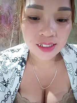 Snapshot of keobong-00 chatting on 09-25-25, 01:59 keobong-00 online show from 09-25-25, 01:59