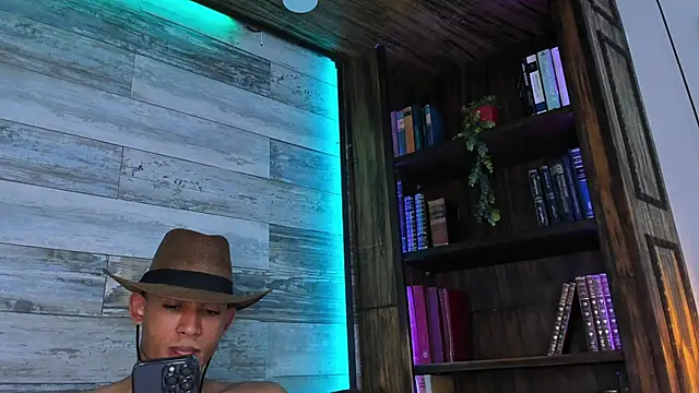 B Wild online show from 02-20-26, 03:03