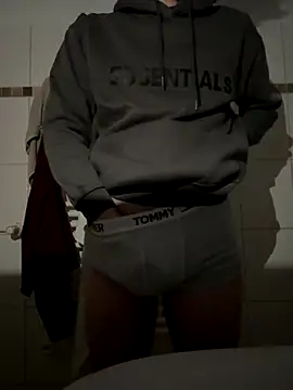 Jamilo young online show from 09-25-25, 09:51