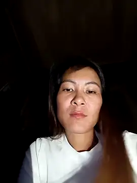 Yumyum kiw online show from 09-13-25, 04:40