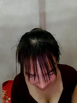 Yumyum kiw online show from 12-16-25, 12:26