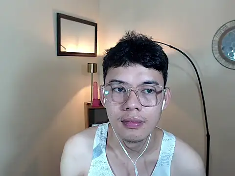keirflorianxx online show from 10-14-25, 05:41
